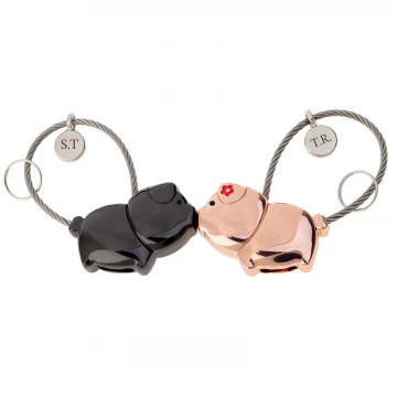 Set of Two Love Pigs Keychains with Your Engraving - BP171