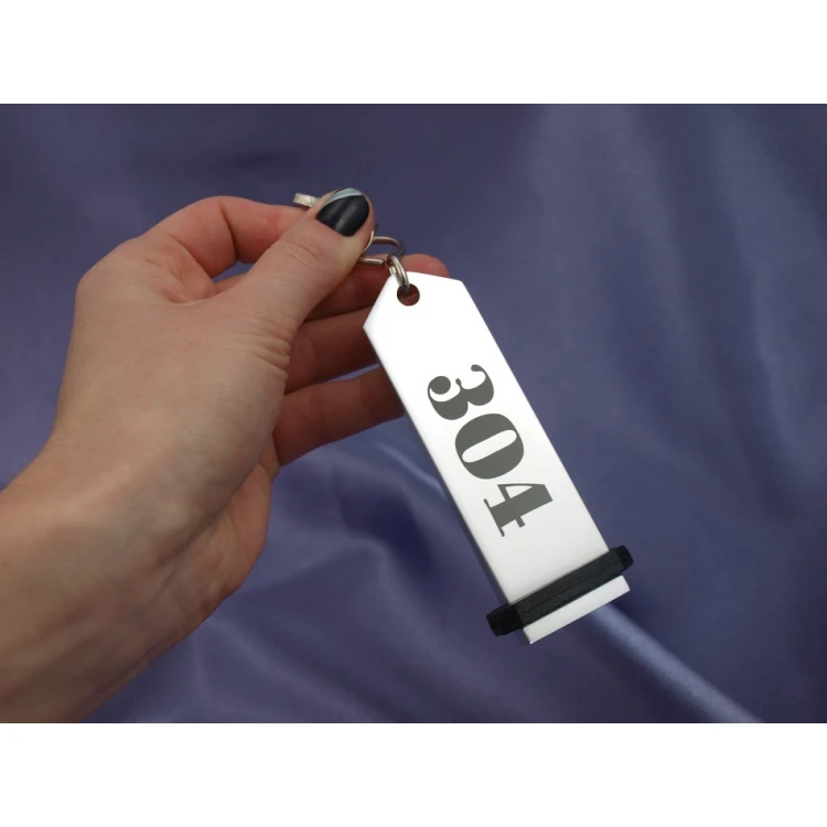 Silver Hotel Keychain - SENATOR