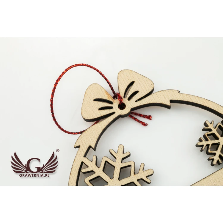 Plywood Christmas Baubles with Custom Engraving - size 71x82mm - BDR001