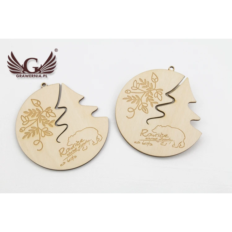 Wooden Baubles with Custom Engraving - Diameter 100mm - BDR005