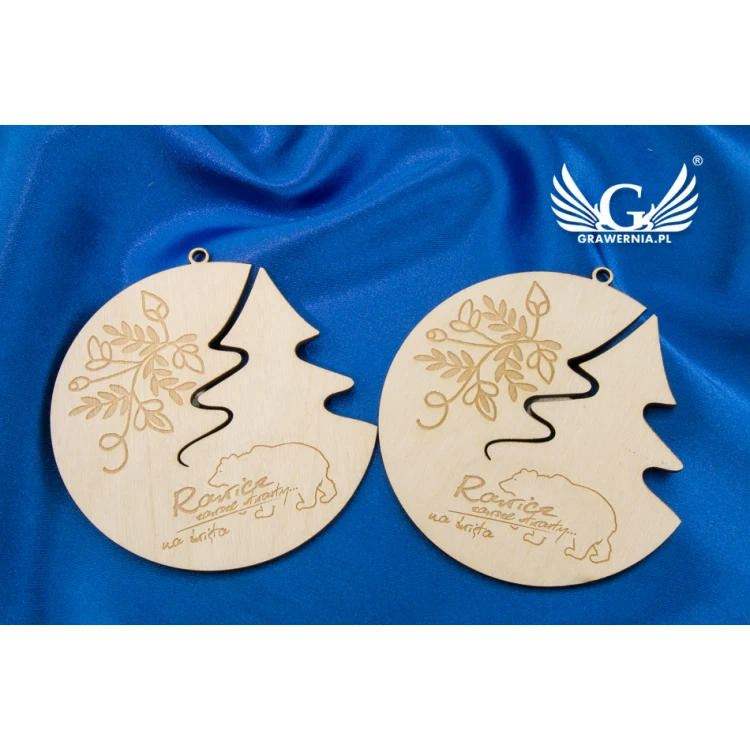 Wooden Baubles with Custom Engraving - Diameter 100mm - BDR005
