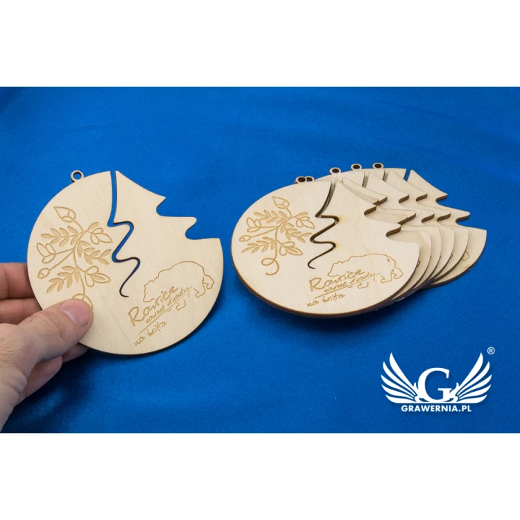 Wooden Baubles with Custom Engraving - Diameter 100mm - BDR005