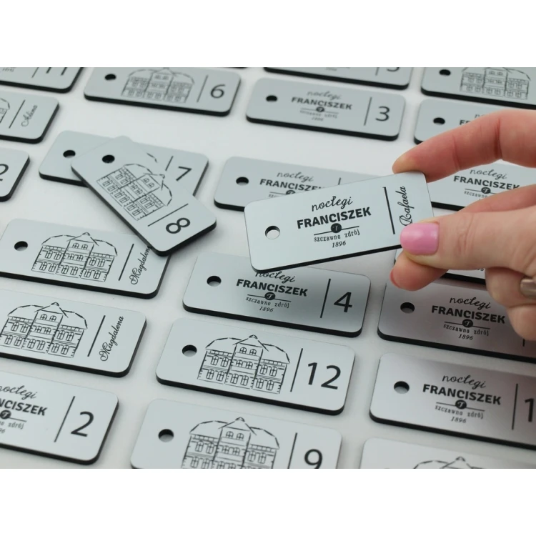 Keychains - TROGIR Matte Silver - 70x30mm