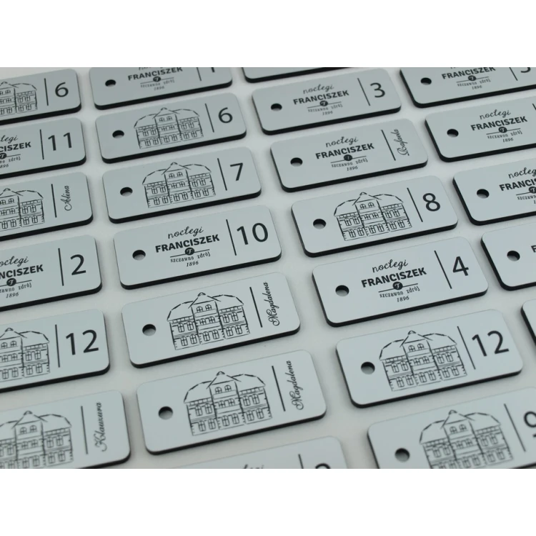 Keychains - TROGIR Matte Silver - 70x30mm