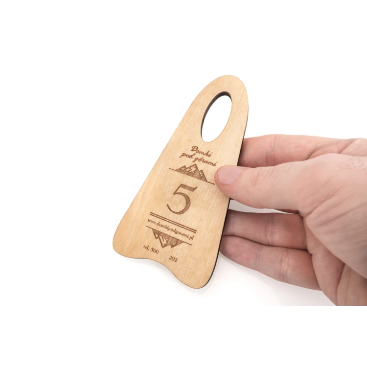 Wooden Keychain Bigbrel 2 - Natural Color - Size 60x120mm - BD077