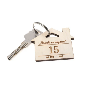 Wooden House Keychain with Chimney 6 color white - dim. 55x43mm - BD059