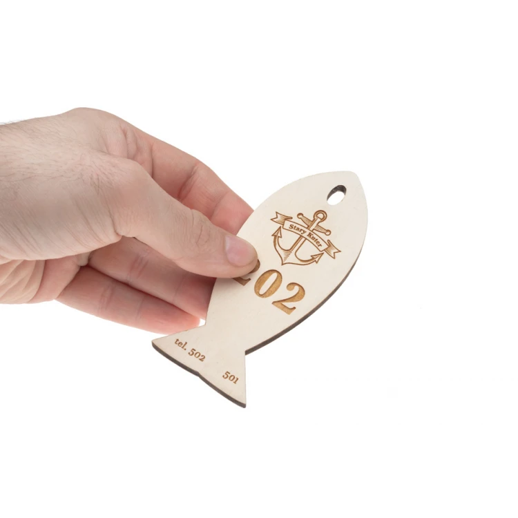 Wooden Keychain Fish 6 - white color - dim. 110x48mm - BD056