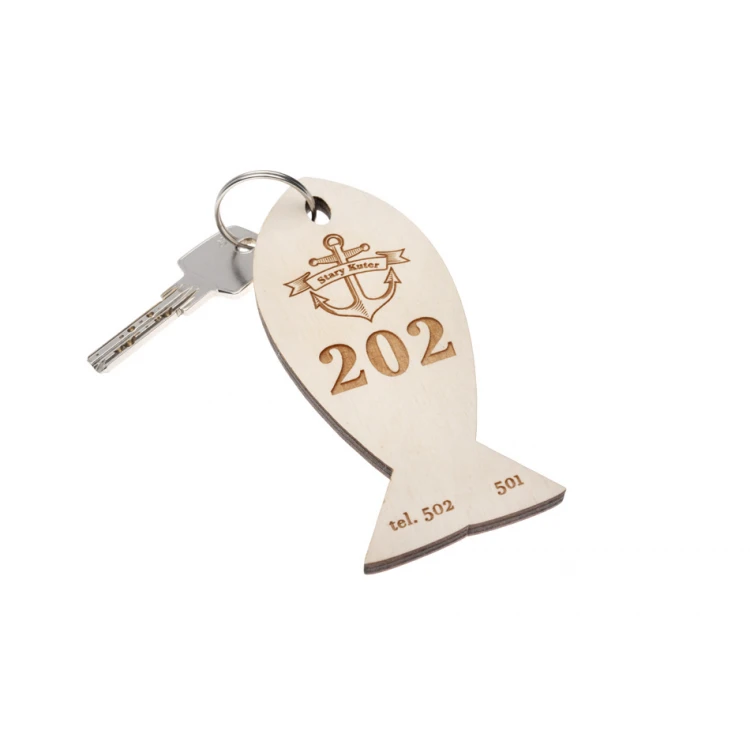 Wooden Keychain Fish 6 - white color - dim. 110x48mm - BD056