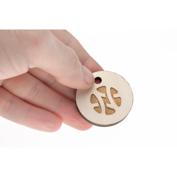 Gregor 6 Wooden Keychain - White Color, Dimensions 40x40mm - BD066