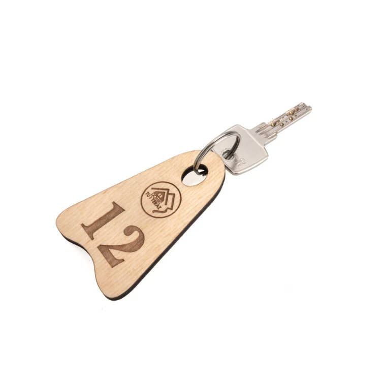 Ikar 1 Wooden Keychain - Natural Color - Size 80x50mm - BD080