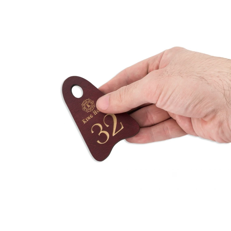 Ikar Wooden Keychain 3 color Dark Cherry dim. 80x50mm