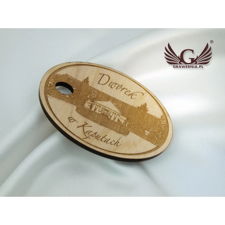 Wooden Keychain Oval 2 - natural color - dimensions 80x50mm - BD085