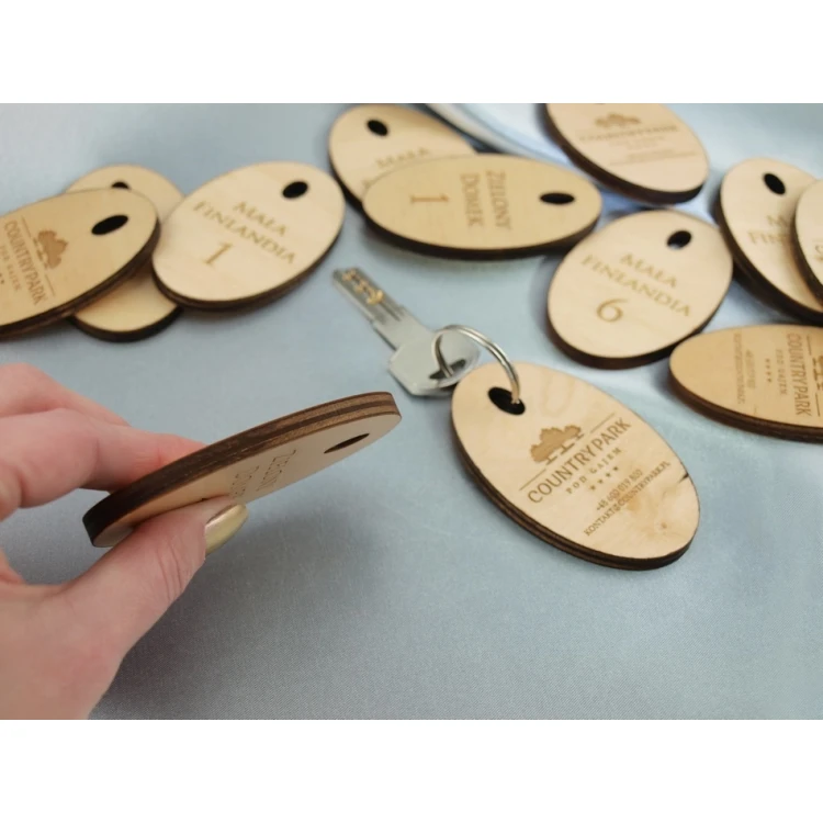 Wooden Keychain Oval 2 - natural color - dimensions 80x50mm - BD085