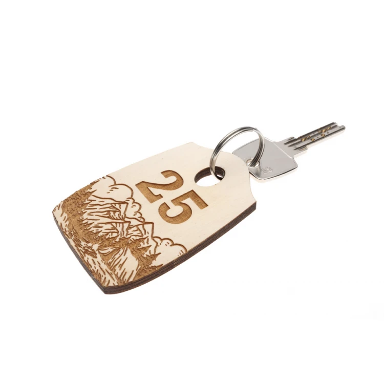 Wooden Pirate 6 Keychain - white color - dimensions 80x55mm - BD061
