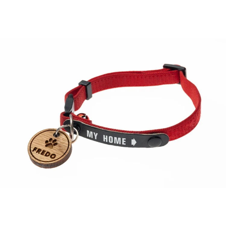 ID Tag - Premium Keyring for Dog and Cat with Engraving - Solid Red Oak Wood - BDZ055