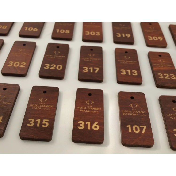 Wooden Keychain - TOMBREL 4 Light Walnut