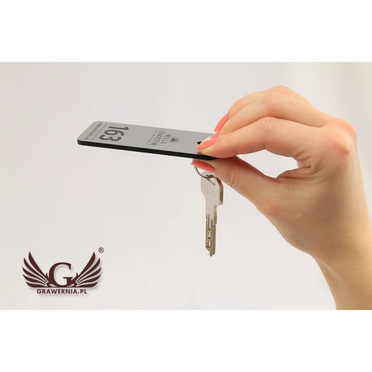 Hotel Keychain - METALLIC SILVER