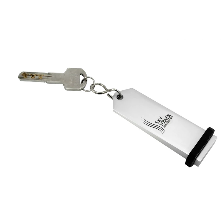 Silver Hotel Keychain - SENATOR