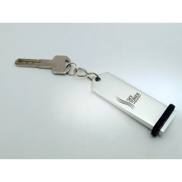Silver Hotel Keychain - SENATOR