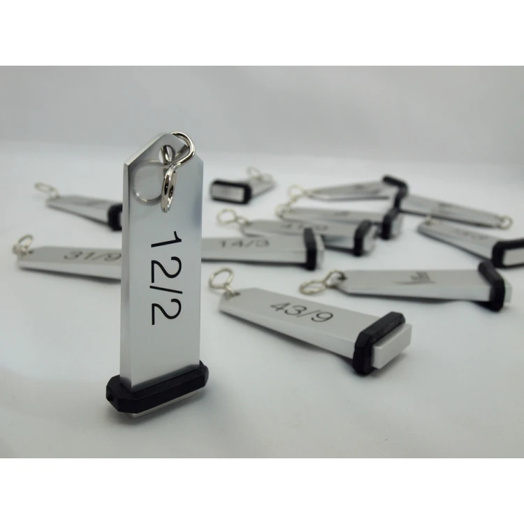 Silver Hotel Keychain - SENATOR