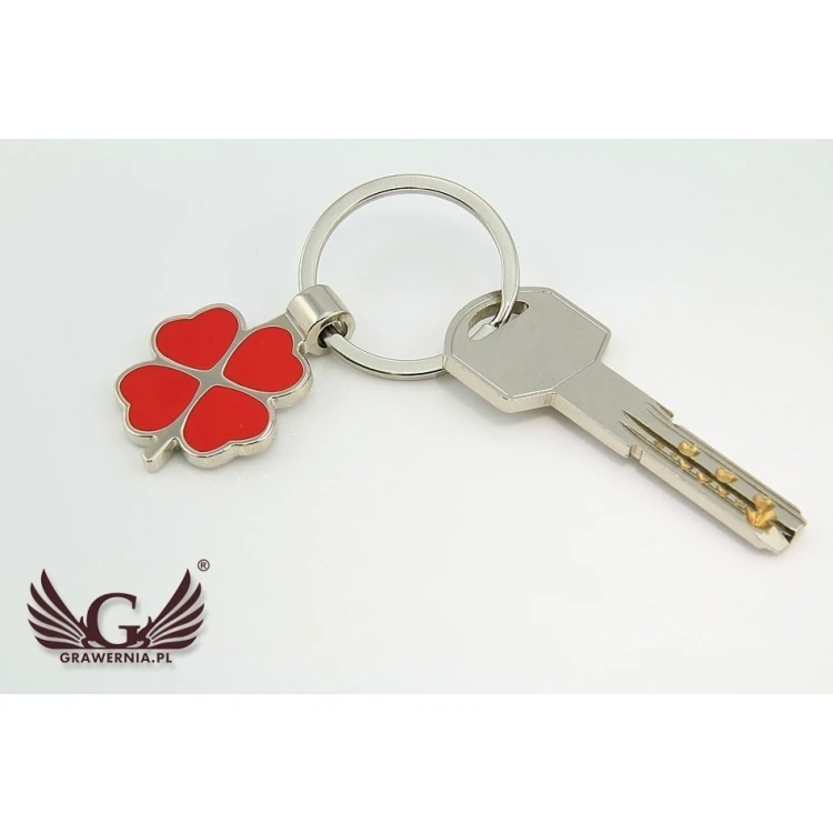 RED CLOVER KEYCHAIN with your engraving - BP9
