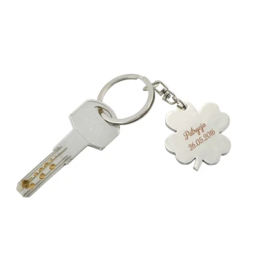 CLOVER KEYCHAIN gloss with your engraving - BP6