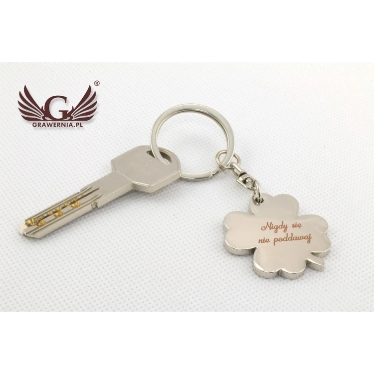 CLOVER KEYCHAIN gloss with your engraving - BP6