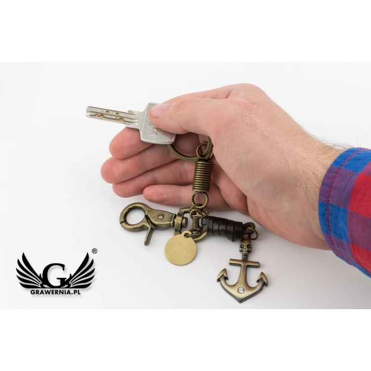 Vintage Anchor Keychain - with Your Engraving - BP108