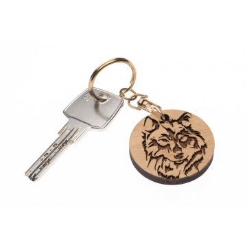 Wolf Keychain 1 - Light Alder Wood - Custom Engraving - BP152