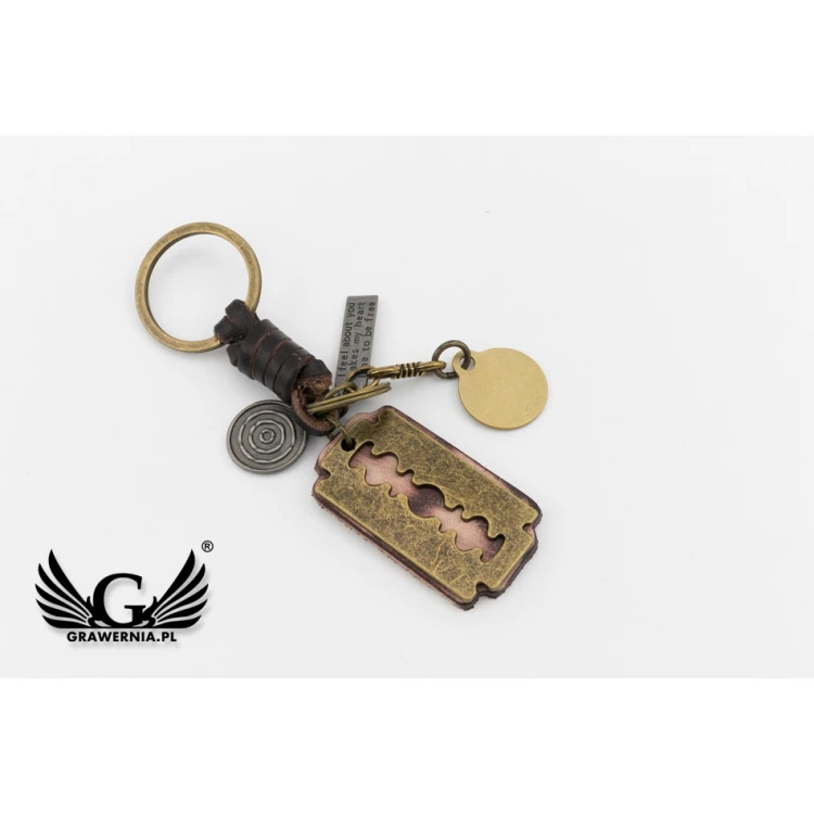 Vintage Razor Keychain - with Your Engraving - BP110