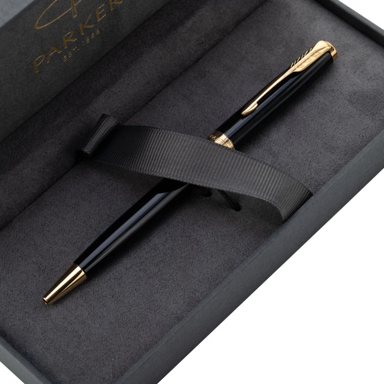 Parker Sonnet Core Black Lacquer GT - PAR121 Pen