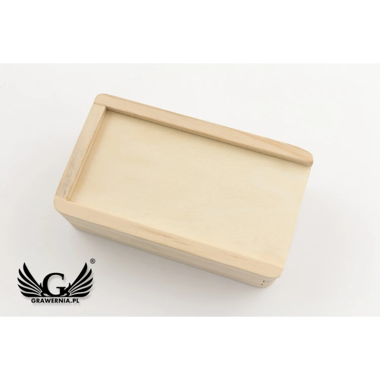 Domino Pets in a Wooden Box with Your Engraving - GR002