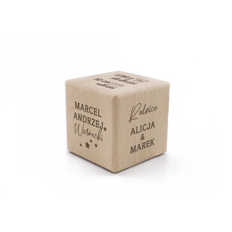 Wooden cube with child's metric in a wooden box with engraving - Baptism gift - KSD004