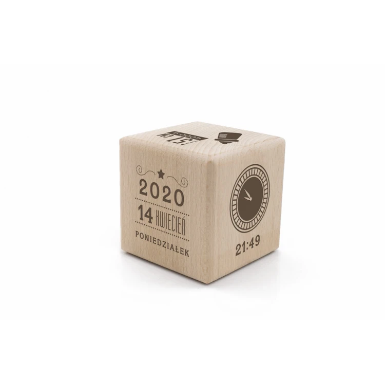 Wooden cube with child's metric in a wooden box with engraving - Baptism gift - KSD005