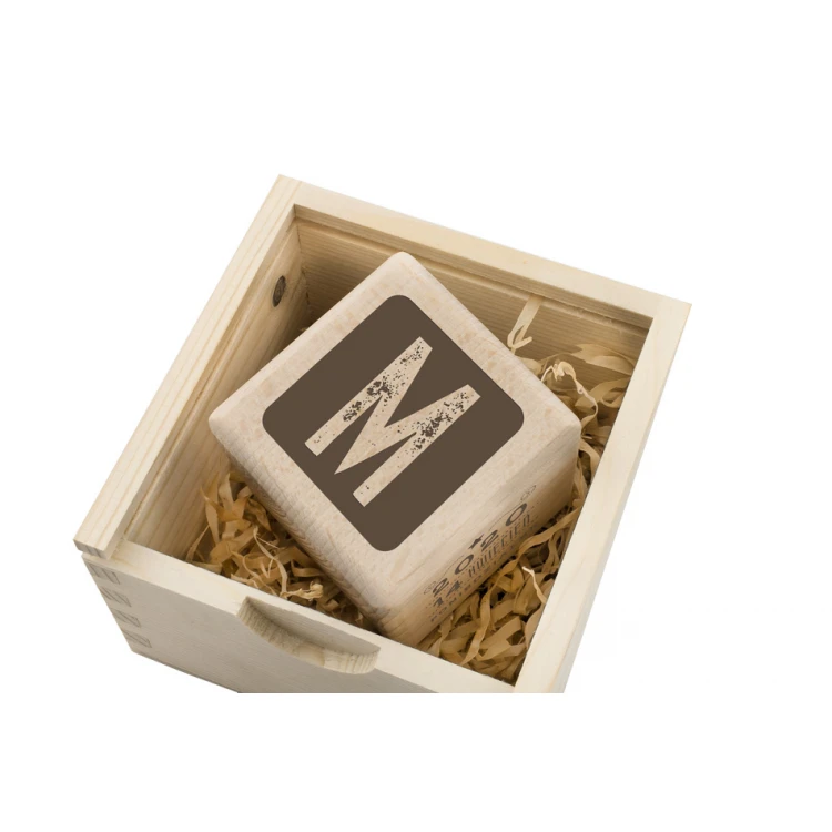 Wooden cube with child's metric in a wooden box with engraving - Baptism gift - KSD005