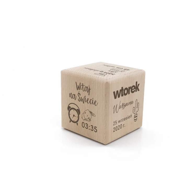 Wooden cube with child's metric in a wooden box with engraving - Baptism gift - KSD006