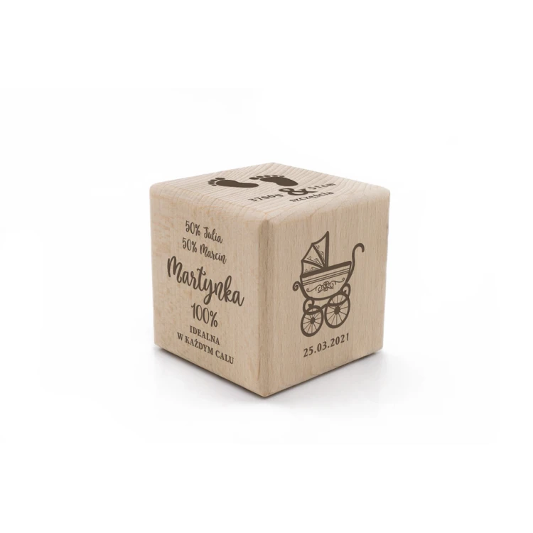 Wooden cube with child's metric in a wooden box with engraving - Baptism gift - KSD010