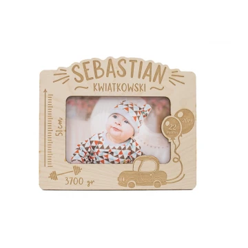 Wooden frame with engraving for a baby picture - RAM001