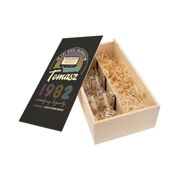 Wooden vodka box with a set of 6 glasses - Birth of a Legend 1 - SK063