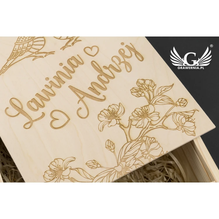 Wooden Box with Glasses for the Newlyweds - SK25