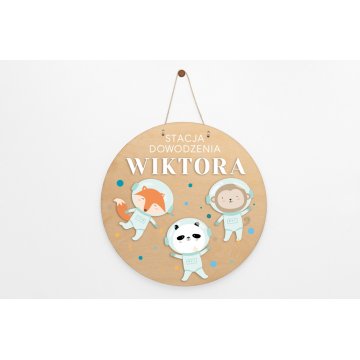 Wooden Plaque with Child's Name - Command Station - Diameter 290mm - NAP051