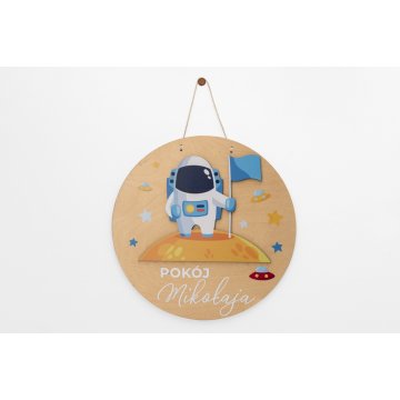 Wooden Plaque with Child's Name - Astronaut - Diameter 290mm - NAP036