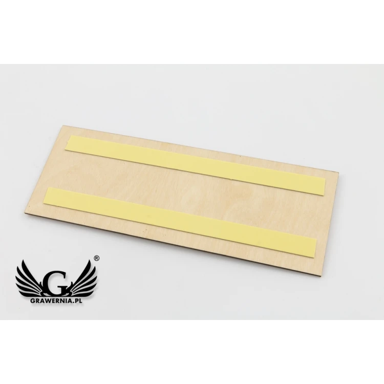 Wooden plaque with embossed text in plexi - dimensions: 300x110mm - TAB069
