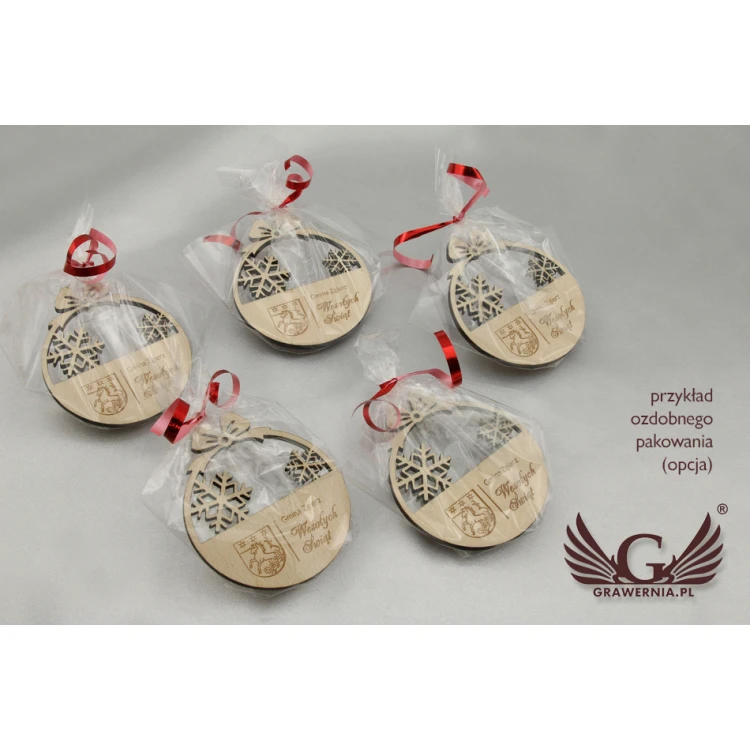 Wooden Christmas Baubles with Holy Family Image - size 80x93mm - any engraving - BDR009
