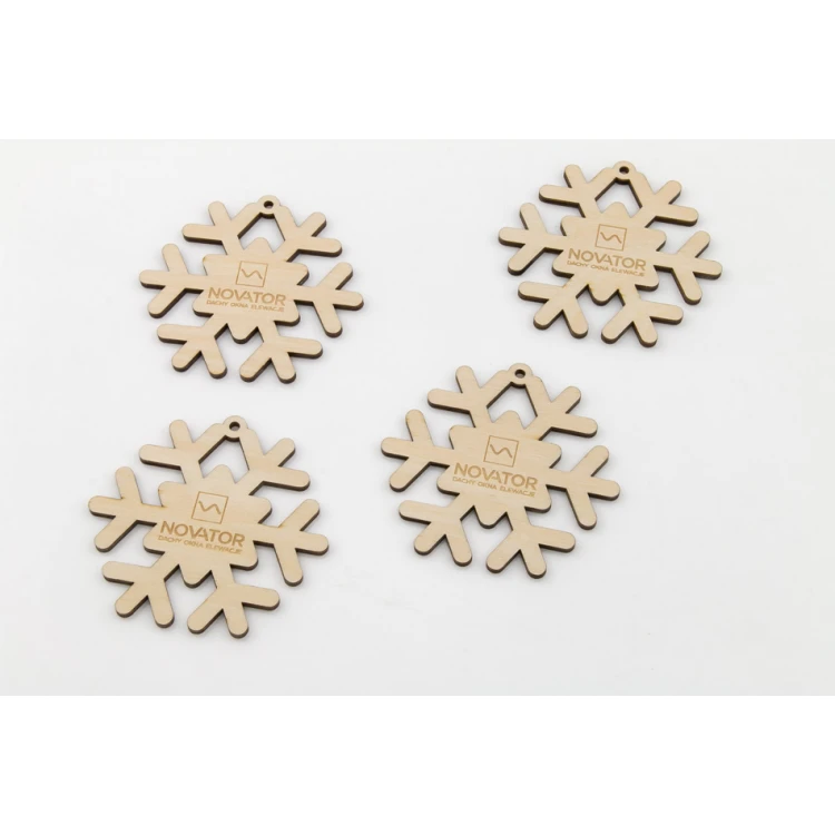 Wooden Snowflake Baubles - size 74x71mm - any engraving - BDR027