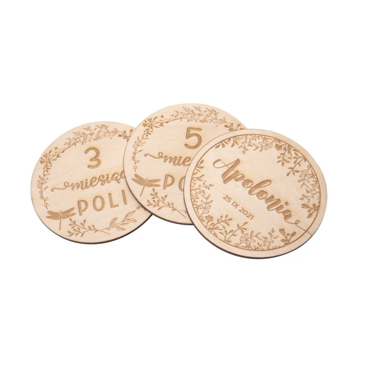 Wooden Month Plaques for Photos - Set of 13 - DT002