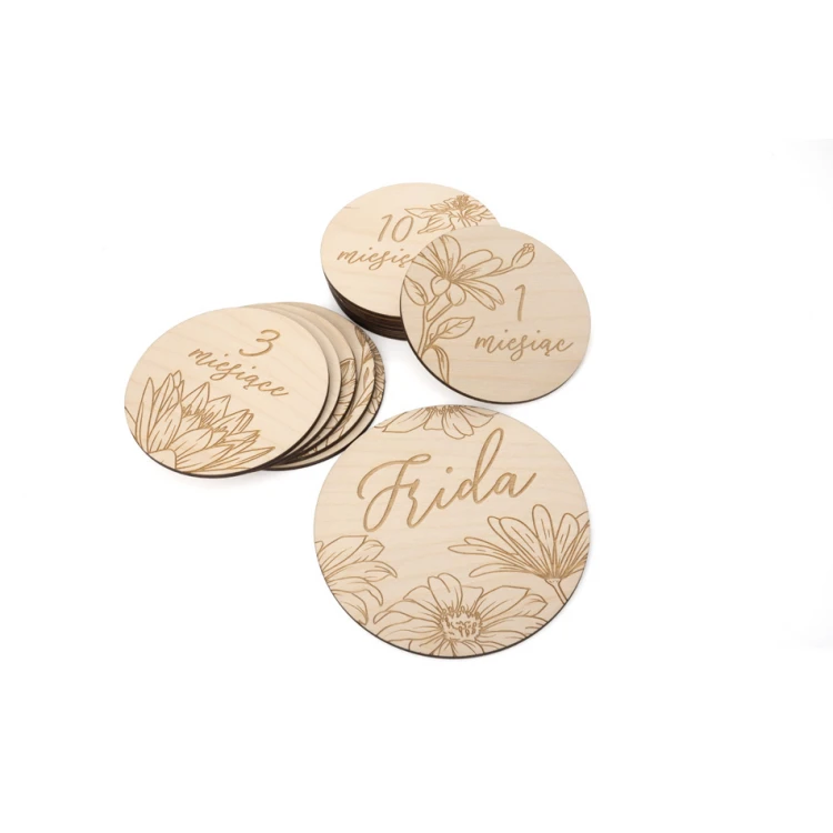 Wooden Month Plaques for Photos - Set of 13 - DT009