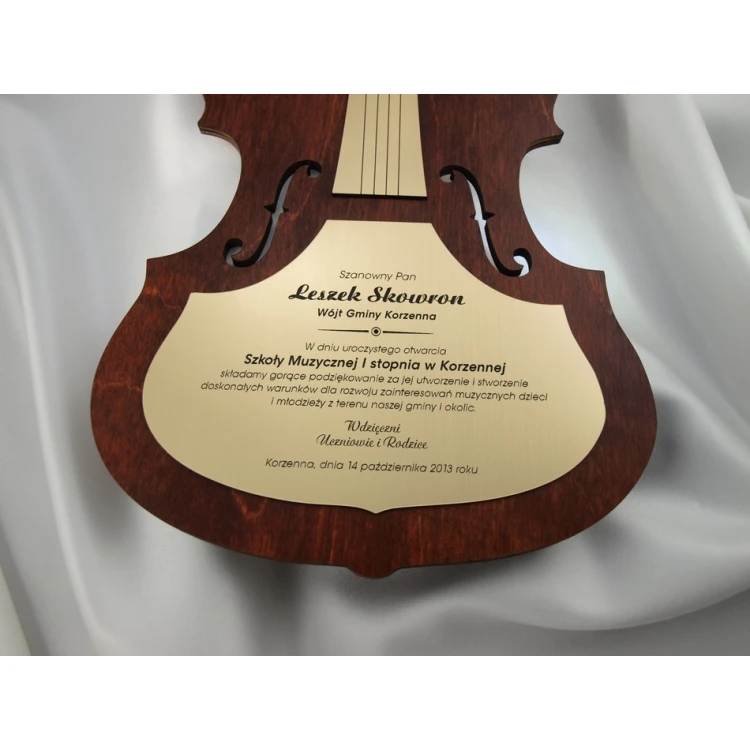 WOODEN DIPLOMA VIOLIN 2 - DRE010