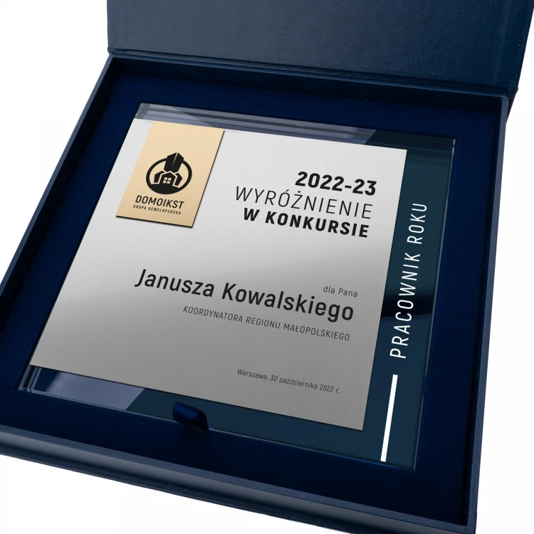 Glass Diploma - Employee of the Year - Square - Colorful UV Print - DUV088