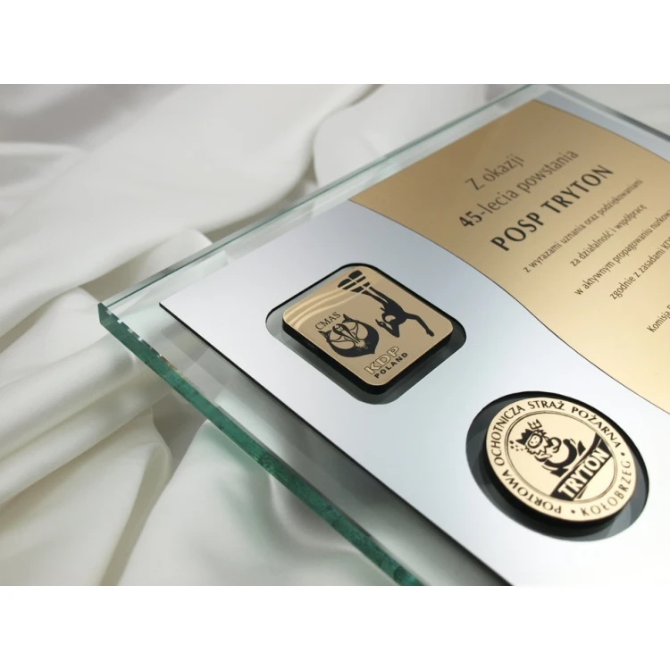 GLASS DIPLOMA in CASE - DSZ019 - horizontal